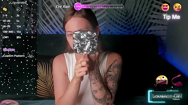 ChristyCrayme online show from June 25, 10:14 pm