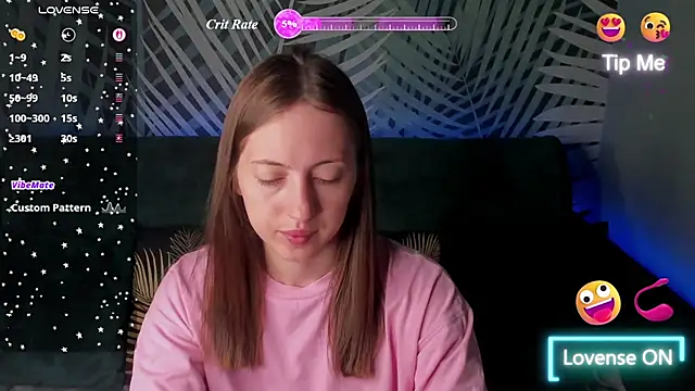ChristyCrayme online show from July 4, 9:54 pm