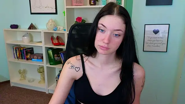 Ivanna  Rose online show from November 17, 5:24 am