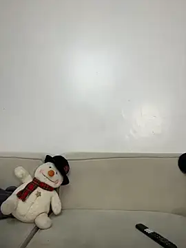 Snapshot of Lil-shawrie chatting on September 8, 7:35 pm Lil-shawrie online show from September 8, 7:35 pm