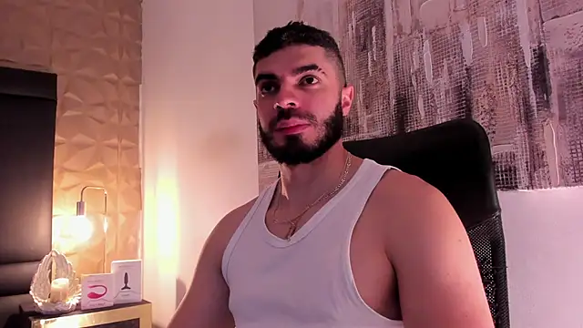 AxelThompson  online show from October 26, 1:06 pm