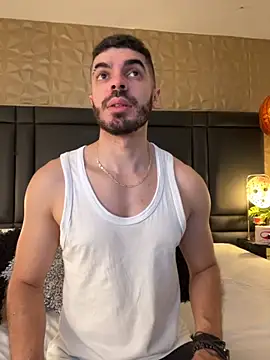 AxelThompson  online show from October 30, 11:22 am