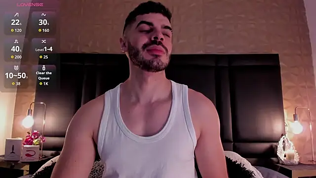 AxelThompson  online show from November 9, 11:41 am