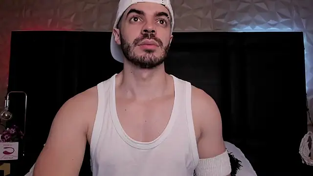 AxelThompson  online show from November 10, 11:20 am