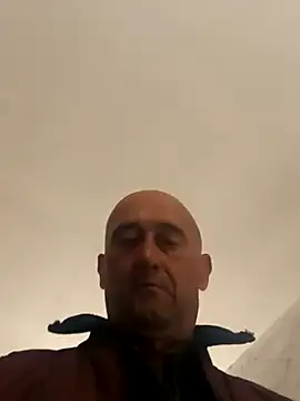 maurizio1169 online show from April 27, 6:22 am