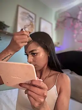 im-isabella online show from September 20, 9:05 pm