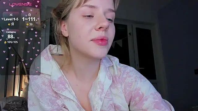  CuteAsFuck  online show from February 12, 7:31 pm