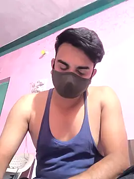 Snapshot of Riyansh_mehta chatting on February 22, 5:22 pm Riyansh mehta online show from February 22, 5:22 pm