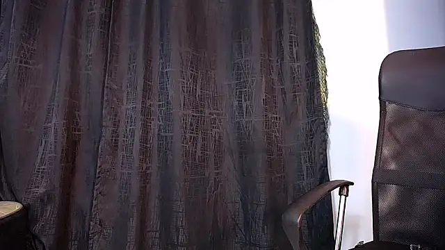 Snapshot of Joan_silva chatting on November 1, 8:38 am Joan silva online show from November 1, 8:38 am