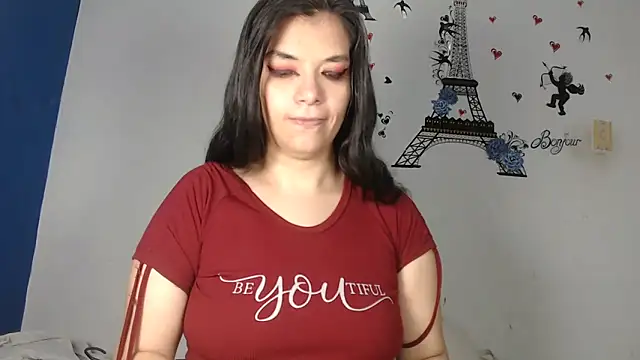 Snapshot of IVONNE_SEX chatting on October 14, 7:36 pm IVONNE SEX online show from October 14, 7:36 pm