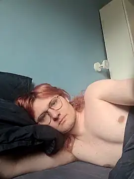 youlupo online show from March 6, 1:51 pm