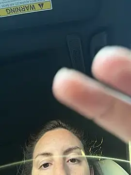 Snapshot of sweetsirenn chatting on February 6, 1:25 pm sweetsirenn online show from February 6, 1:25 pm