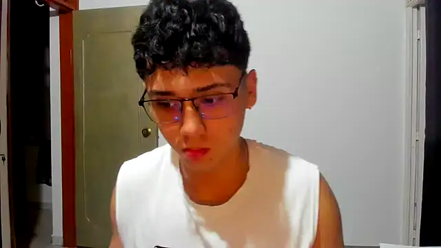 jacobs shelby online show from October 19, 2:01 am