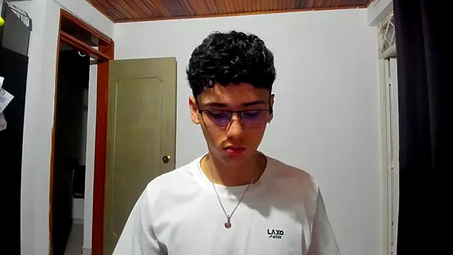 jacobs shelby online show from October 28, 12:03 am