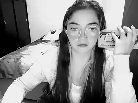 Snapshot of Came-II chatting on February 19, 1:12 am Came-II online show from February 19, 1:12 am