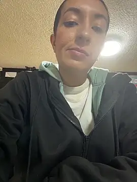 SALOME KORLAND online show from March 17, 8:12 pm