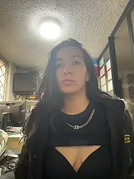 SALOME KORLAND online show from March 22, 12:30 pm