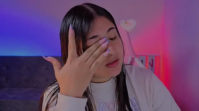 Gaby  Howards online show from April 5, 7:00 pm