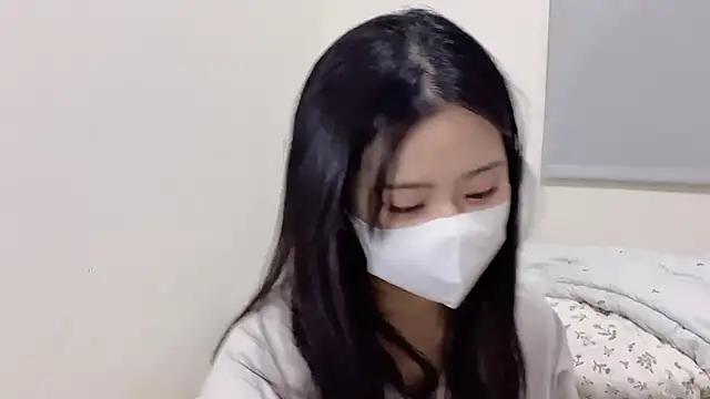 LHeart online show from October 7, 2:47 pm