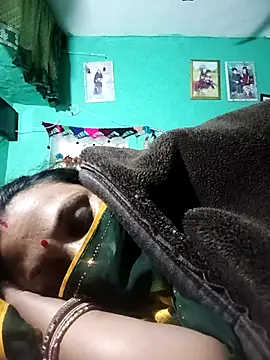 Snapshot of SHWETA1180 chatting on November 16, 3:39 pm SHWETA1180 online show from November 16, 3:39 pm