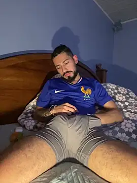 Jonny0399  online show from June 15, 8:38 am
