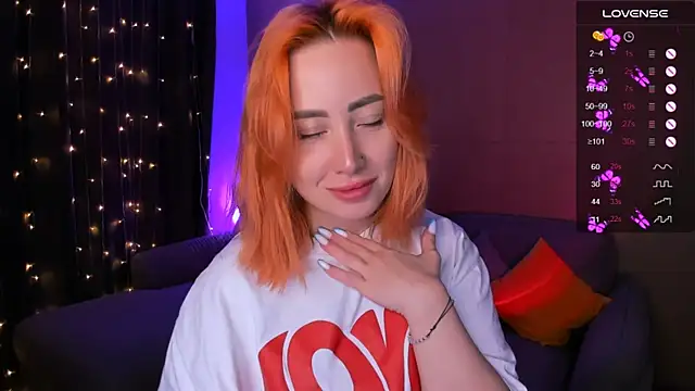 deboramoore online show from April 19, 1:49 am