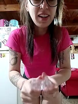 Snapshot of kittymanila chatting on October 12, 10:09 pm kittymanila online show from October 12, 10:09 pm