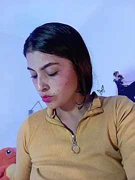 Snapshot of Fox_Roxxan chatting on November 22, 4:22 am Fox Roxxan online show from November 22, 4:22 am