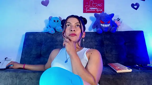 Fox Roxxan online show from March 23, 1:42 am