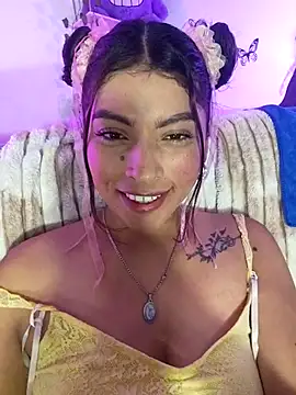 Fox Roxxan online show from June 28, 2:17 am