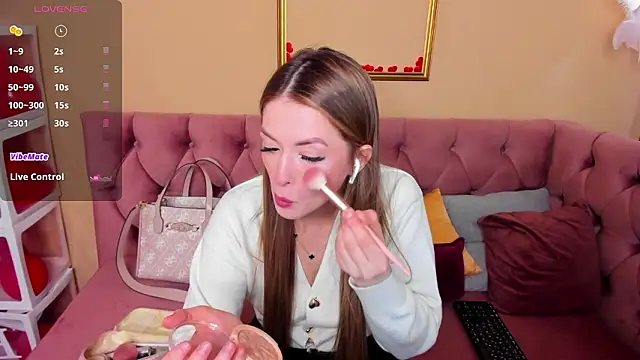 Snapshot of StacyWells chatting on March 2, 1:30 am StacyWells online show from March 2, 1:30 am