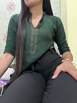Snapshot of sneha_88 chatting on June 20, 11:24 am sneha 88 online show from June 20, 11:24 am
