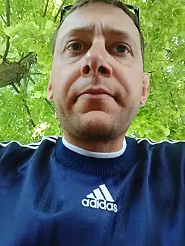Alessio1987 online show from May 21, 9:38 am