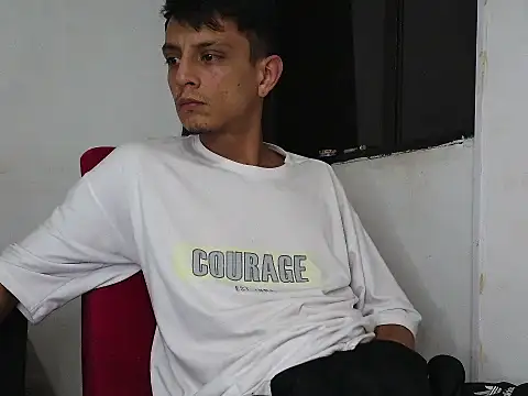 andrewcoopper1 online show from April 6, 2:31 am