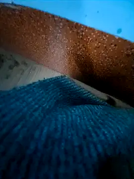 Tamilpayan00 online show from April 11, 4:44 pm