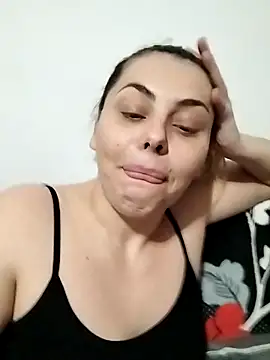 LarisseBelle online show from February 26, 5:56 pm