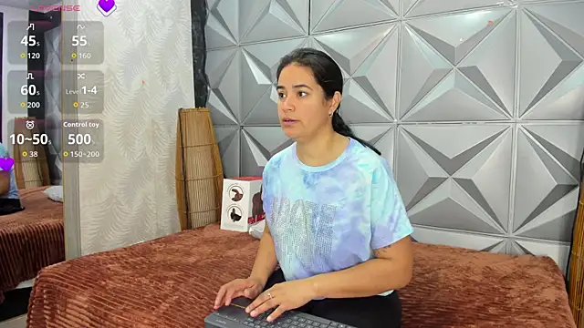 GreciaFox1 online show from November 13, 11:20 am