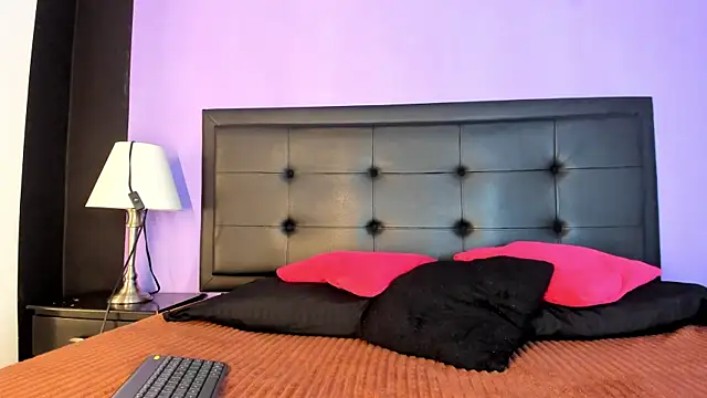 GreciaFox1 online show from July 11, 1:36 pm