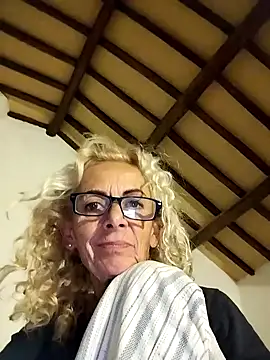 clarabell4 online show from September 14, 7:24 pm