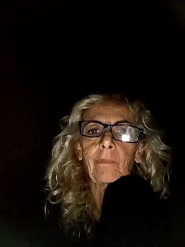 clarabell4 online show from September 15, 8:09 pm