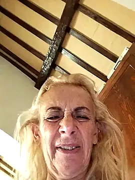 clarabell4 online show from November 6, 6:47 am