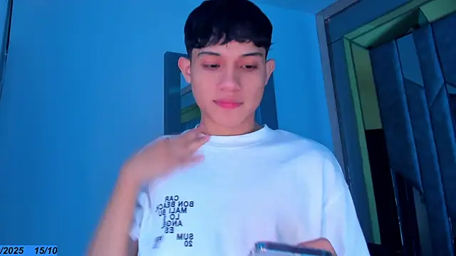 Sebax Young online show from October 15, 8:09 pm