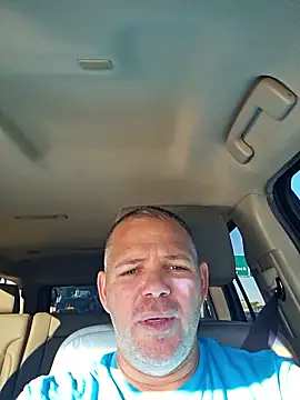 cubanitofeliz40 online show from January 7, 1:35 pm