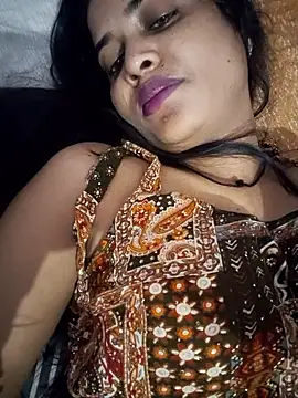 cute radhikaa online show from June 5, 8:14 pm