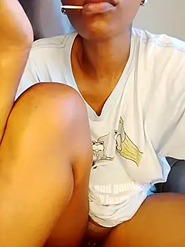 SeffieLucy online show from November 22, 4:11 am