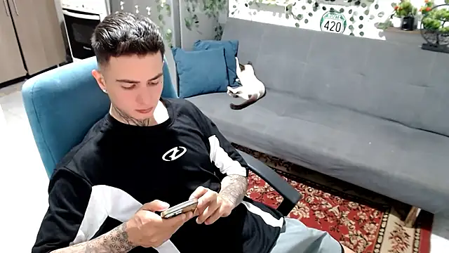 santii ss online show from February 13, 2:40 am