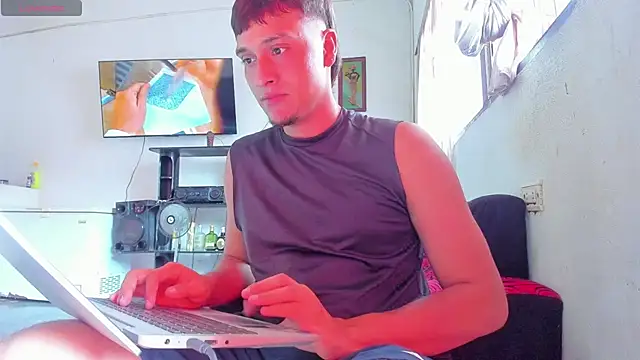 hot boy 04 online show from July 19, 3:38 pm