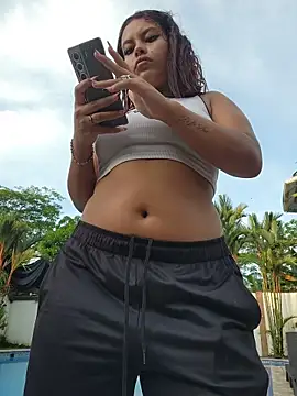 Yessica Lopezz online show from May 14, 11:17 am