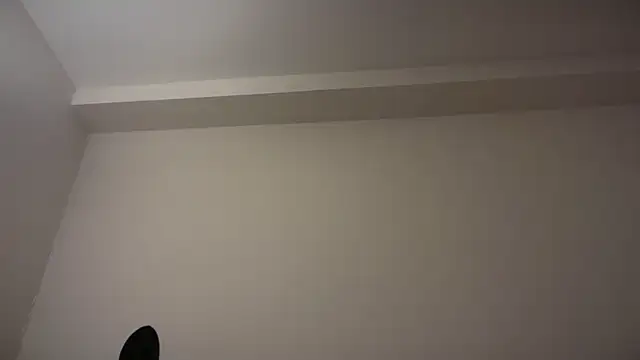 Snapshot of Kitty_Swetty chatting on December 14, 8:46 pm Kitty Swetty online show from December 14, 8:46 pm