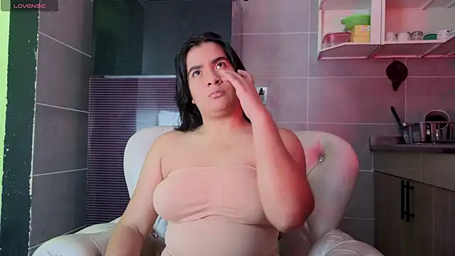 KARINAJTORRES online show from November 29, 9:29 pm